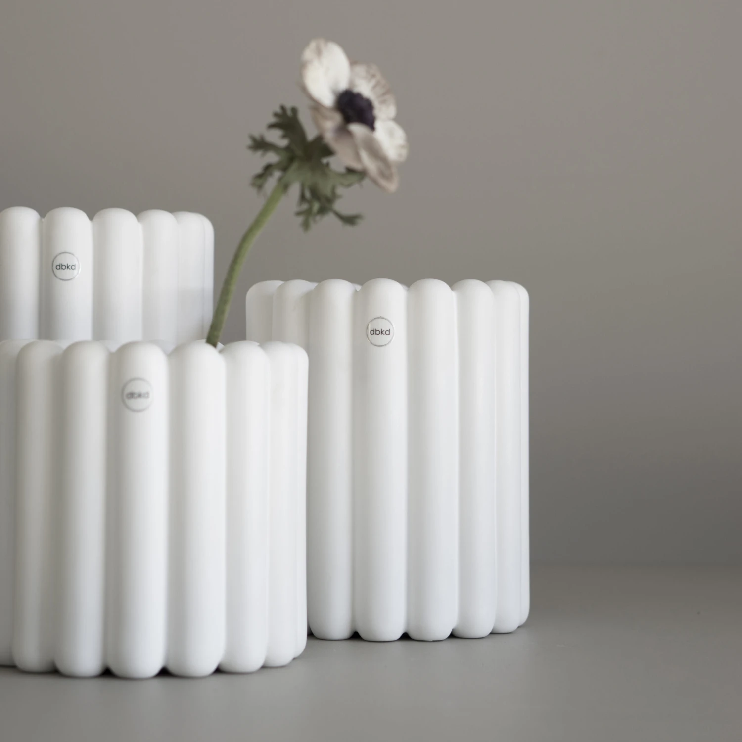 DBKD Mist Pot Medium Ø19 Cm 4 DBKD Mist Pot Medium Ø19 Cm - Afbeelding 2