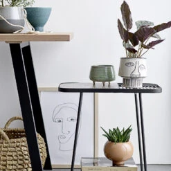 Bloomingville Bloempot Op Voet Ø15 Cm 7 Bloomingville Bloempot Op Voet Ø15 Cm -Woondecoratie Winkel 38954 01 02 9025b04605