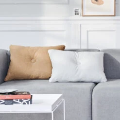 Hay Dot Cushion Tint 1 Dot Kussen 45x60 Cm -Woondecoratie Winkel 44591 02 04 997addd7b3