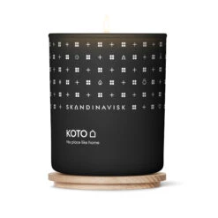 Skandinavisk Koto Geurkaars Met Deksel 8 Skandinavisk Koto Geurkaars Met Deksel -Woondecoratie Winkel 45979 02 03 0396400ac1