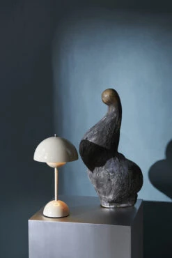 &Tradition Flowerpot Portable Tafellamp VP9 13 &Tradition Flowerpot Portable Tafellamp VP9 -Woondecoratie Winkel 46862 03 6 EnvironmentImage f6440459f2