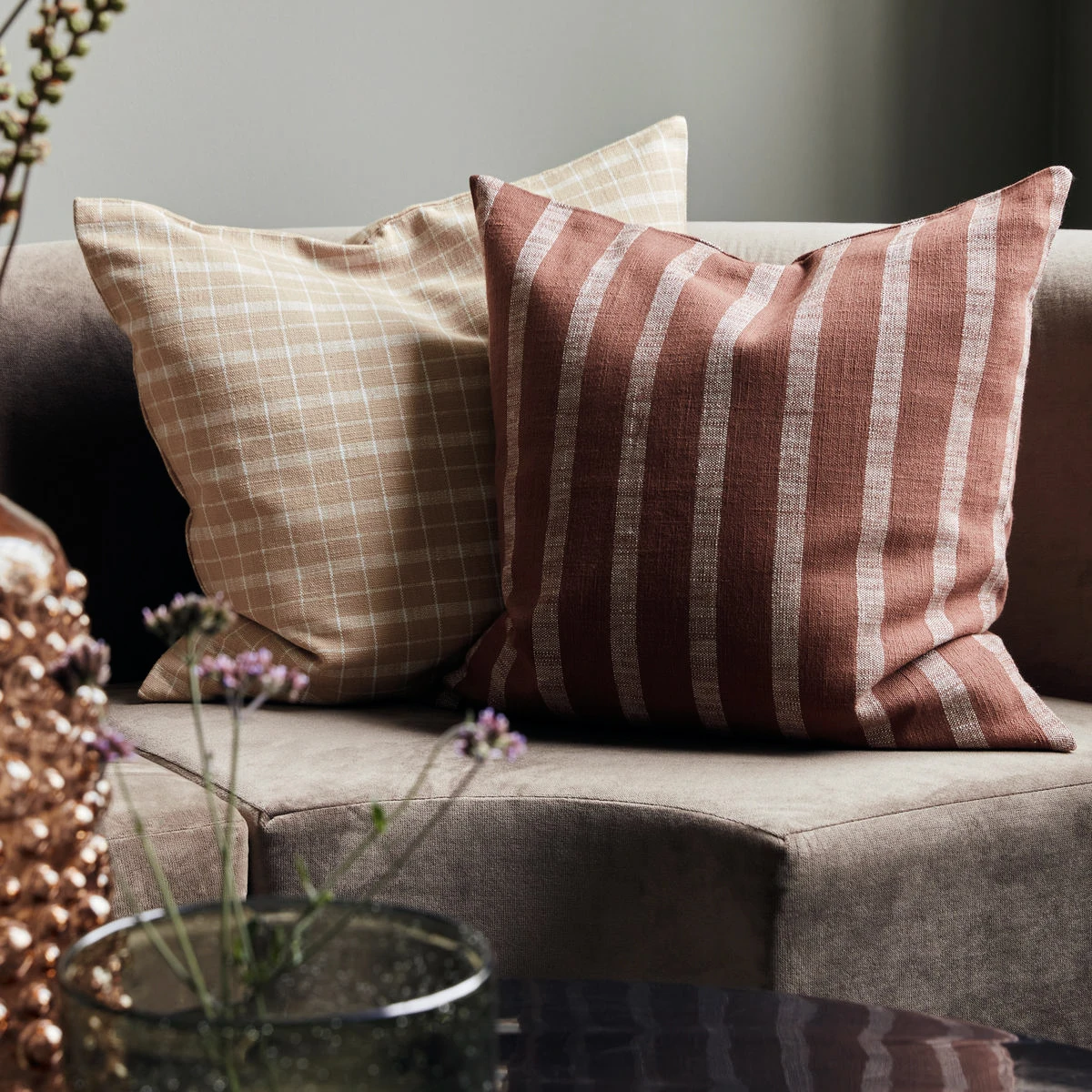 House Doctor Thame Kussenhoes Gestreept 50x50 Cm 4 House Doctor Thame Kussenhoes Gestreept 50x50 Cm - Afbeelding 2