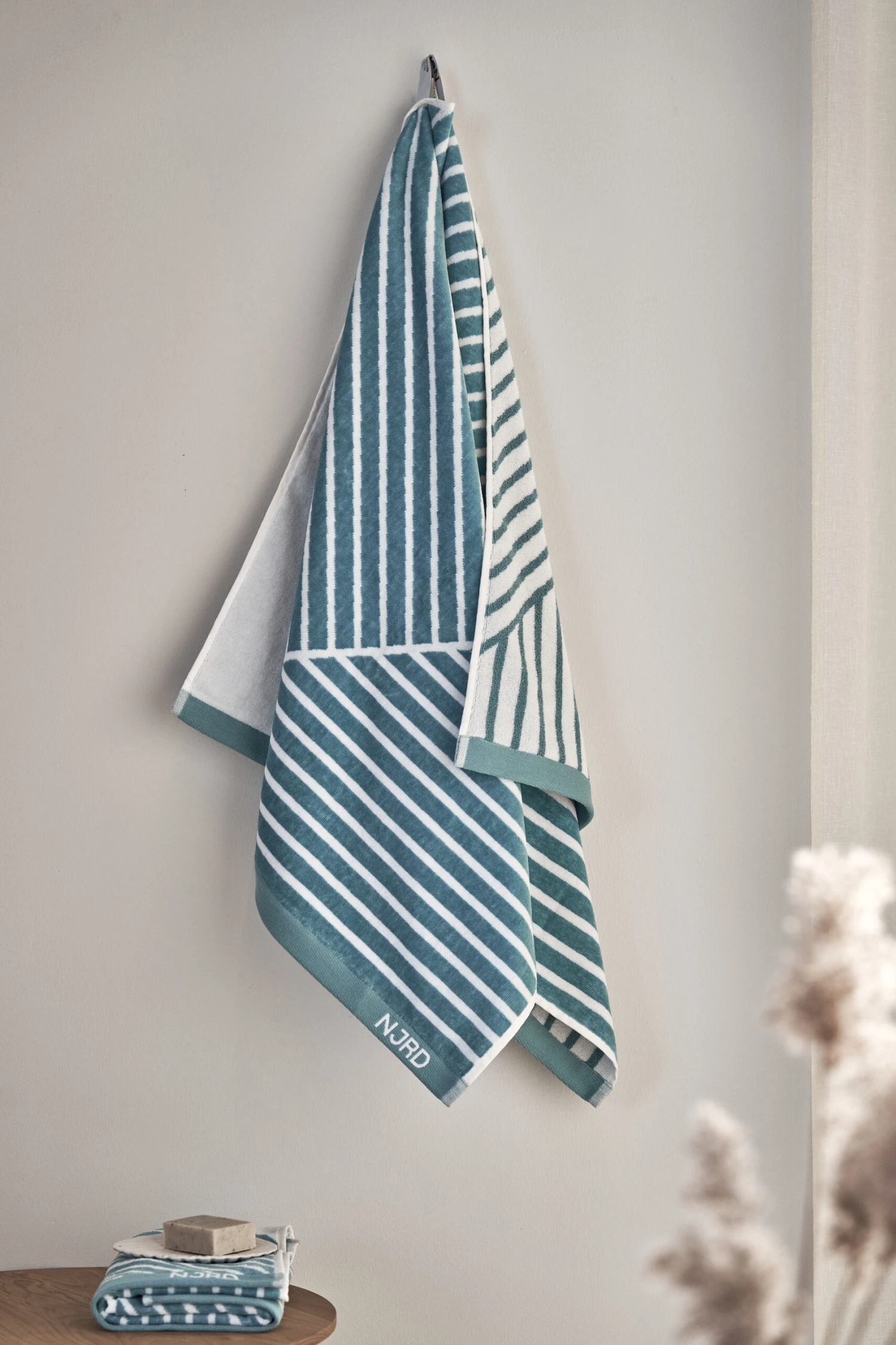 Stripes Handdoek 70x140 Cm Special Edition 2022 10 Stripes Handdoek 70x140 Cm Special Edition 2022 - Afbeelding 8