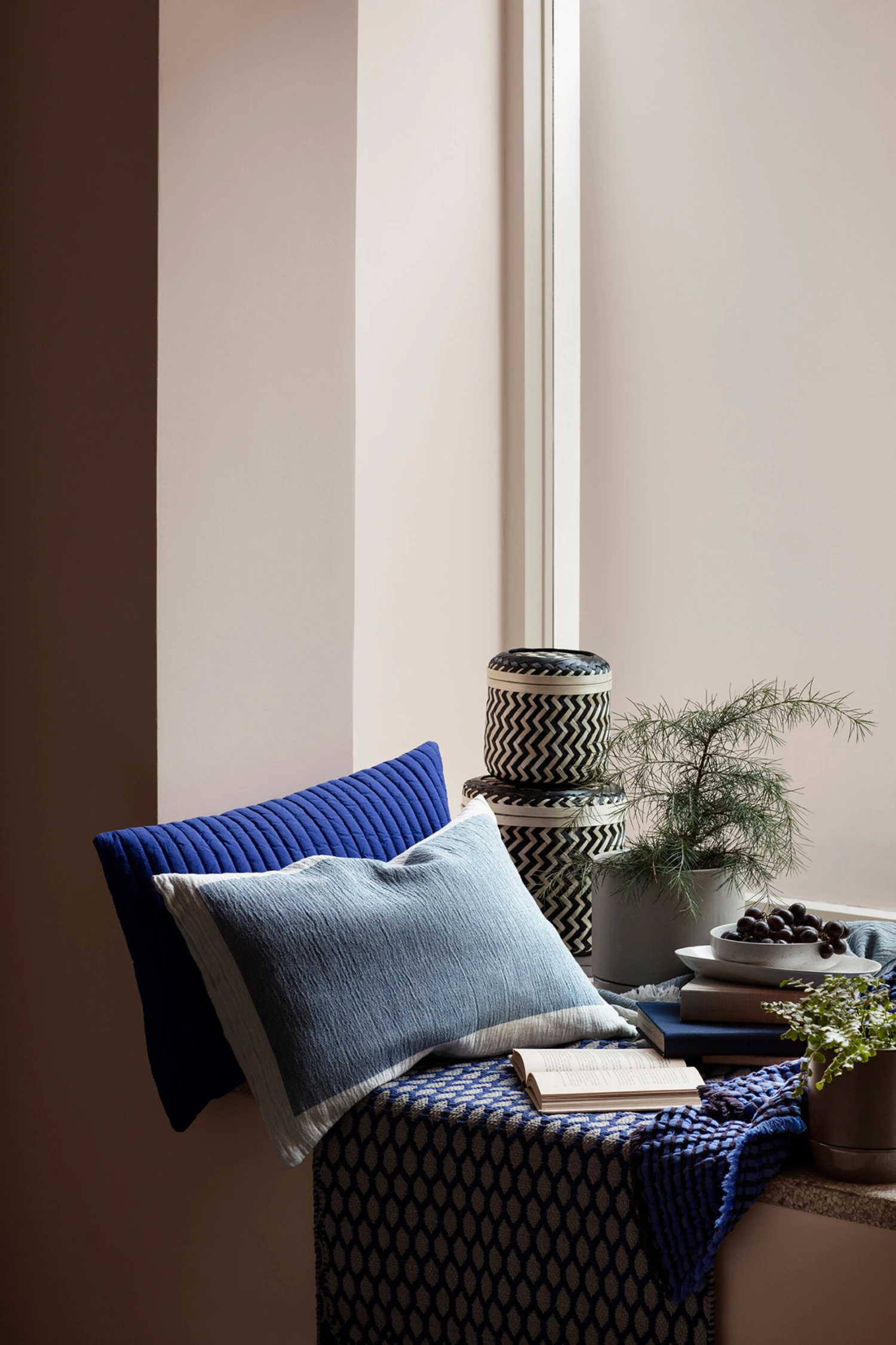 Broste Copenhagen Denise Bloempot Met Schotel Ø18 Cm 4 Broste Copenhagen Denise Bloempot Met Schotel Ø18 Cm - Afbeelding 2