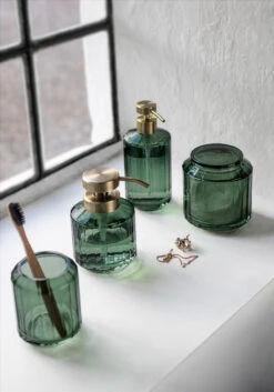 Mette Ditmer Vision Tandenborstelhouder 9 Mette Ditmer Vision Tandenborstelhouder -Woondecoratie Winkel 514746 01 2 EnvironmentImage 6bbe94c9fe