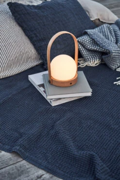 Menu Carrie Lamp Limited Edition -Woondecoratie Winkel 515276 01 7 EnvironmentImage 6dbfd70b80