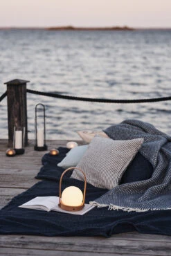 Menu Carrie Lamp Limited Edition -Woondecoratie Winkel 515276 01 8 EnvironmentImage da5cfb2a96