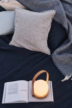 Menu Carrie Lamp Limited Edition -Woondecoratie Winkel 515276 01 9 EnvironmentImage fa6ada68dc