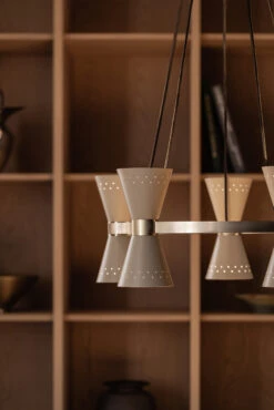 Menu Collector Kroonluchter 5 -Woondecoratie Winkel 570118 01 5 EnvironmentImage 1d8c96e093