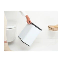 Brabantia Bo Afvalemmer 12 L 12 Brabantia Bo Afvalemmer 12 L -Woondecoratie Winkel 577772 01 41 EnvironmentImage bd1b4d45a5