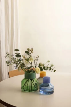 Design Letters Generous Vaas Large Ø16,5 Cm 7 Design Letters Generous Vaas Large Ø16,5 Cm -Woondecoratie Winkel 581097 01 41 EnvironmentImage f4bd026023