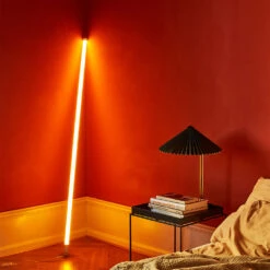 Hay Neon Tube LED-lamp 150 Cm 12 Hay Neon Tube LED-lamp 150 Cm -Woondecoratie Winkel Neon tube miljo 1 6589b09a40