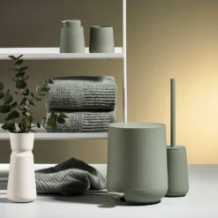 Zone Denmark Nova One Tandenborstelhouder -Woondecoratie Winkel Nova One zone matchagreen miljo 2 21105eb0f9
